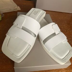 Franco Sarto Capri Slide White, Sz 9.5 M